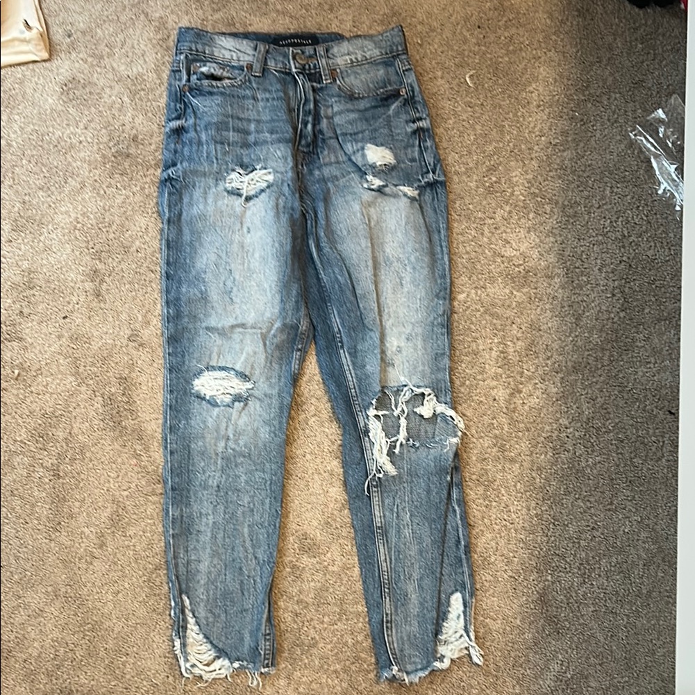 Aeropostale Ripped Mom Jeans Size 000